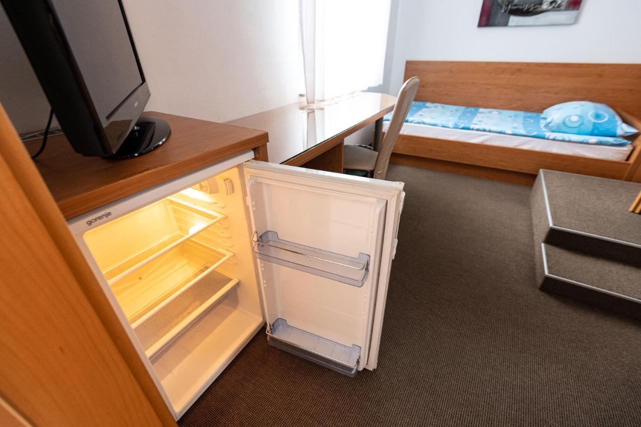 Apartmaji In Sobe Ramar Straza Exterior foto